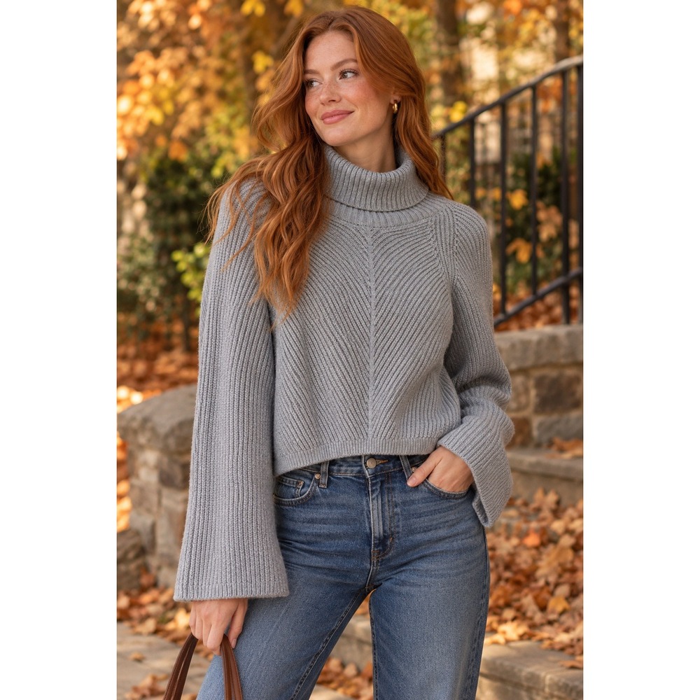 Maeve Anthropologie Grey Ribbed Turtleneck Bell Sleeve Cropped Sweater Medium